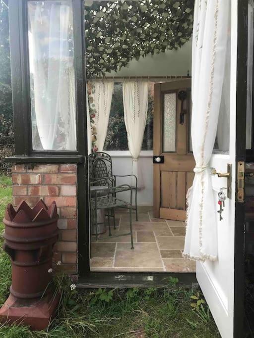 Priory Meadow Cottage Long Bennington Exterior foto